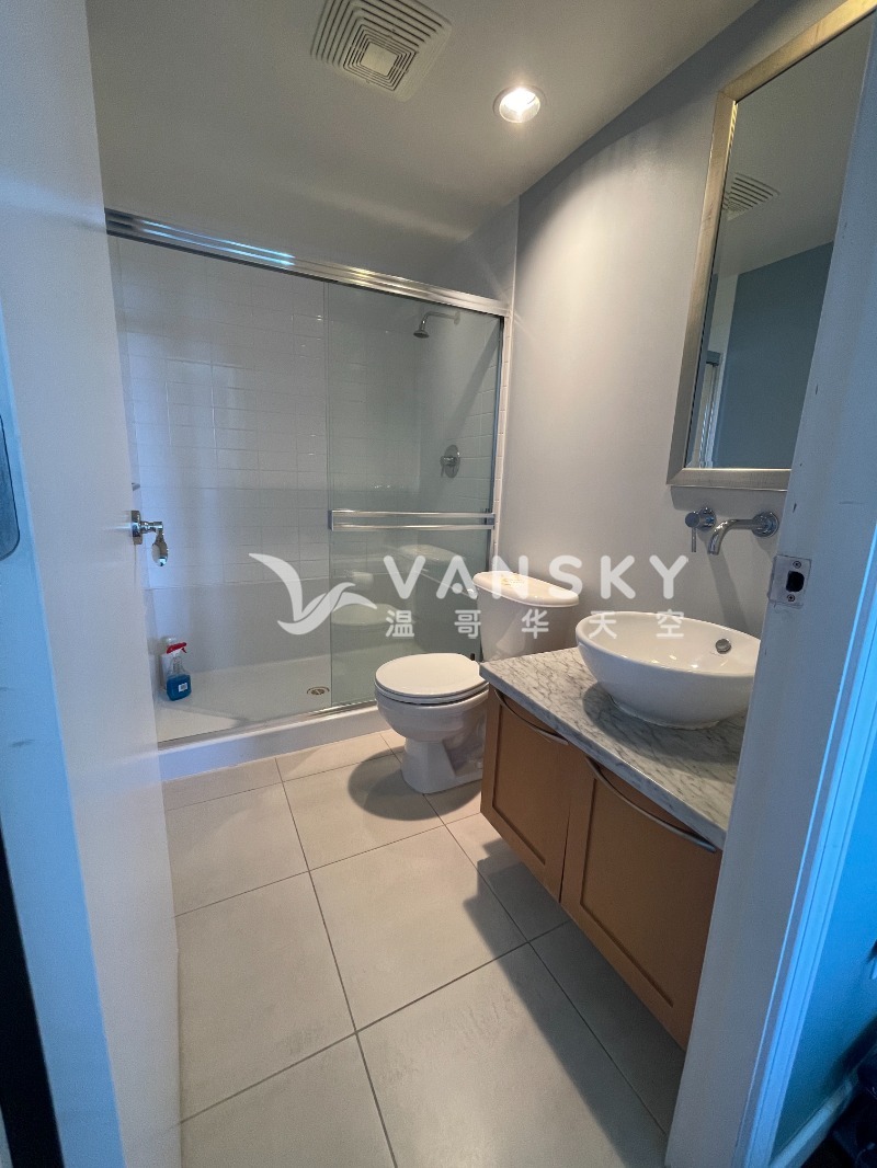 260511225643_2nd bathrooom.jpg